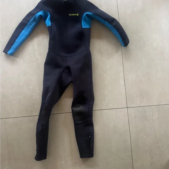 Decathlon Olian Kids' Blue Wetsuit 2mm NWOT 8y - Picture 7 of 12